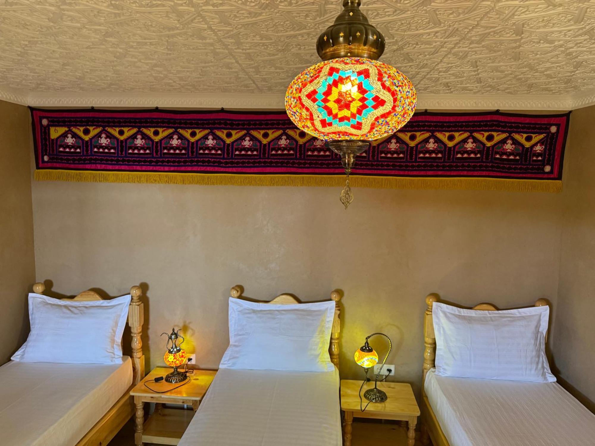 Azaliya Hostel Samarkand Exterior foto